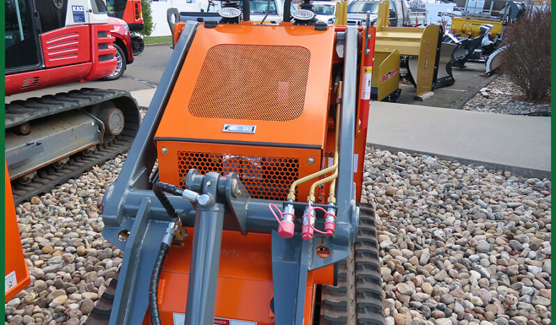 SKID STEER LOADER—ERS500 with Forks full