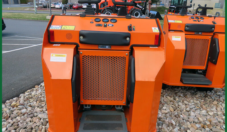 SKID STEER LOADER—ERS500 with Forks full